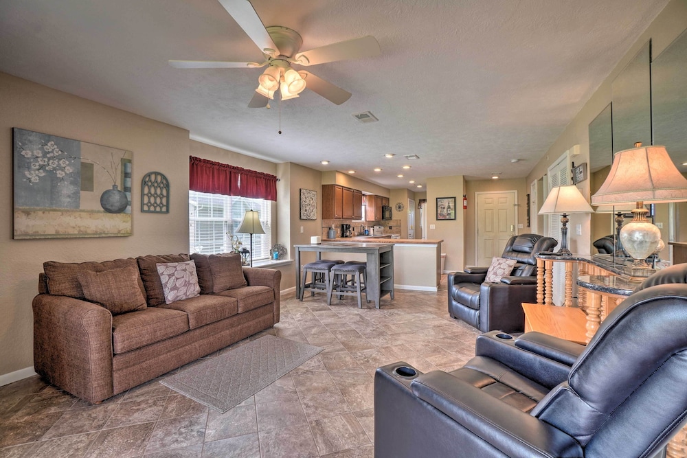 5 Mi to Holiday Shows Resort Condo in Branson - photo 4