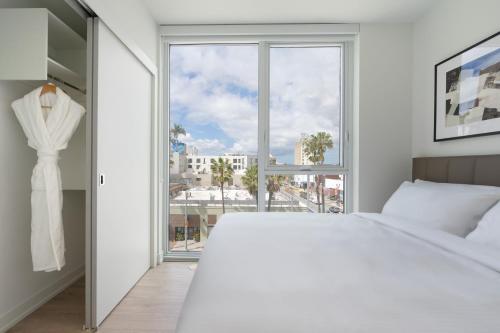 Level Long Beach East Village - photo 26