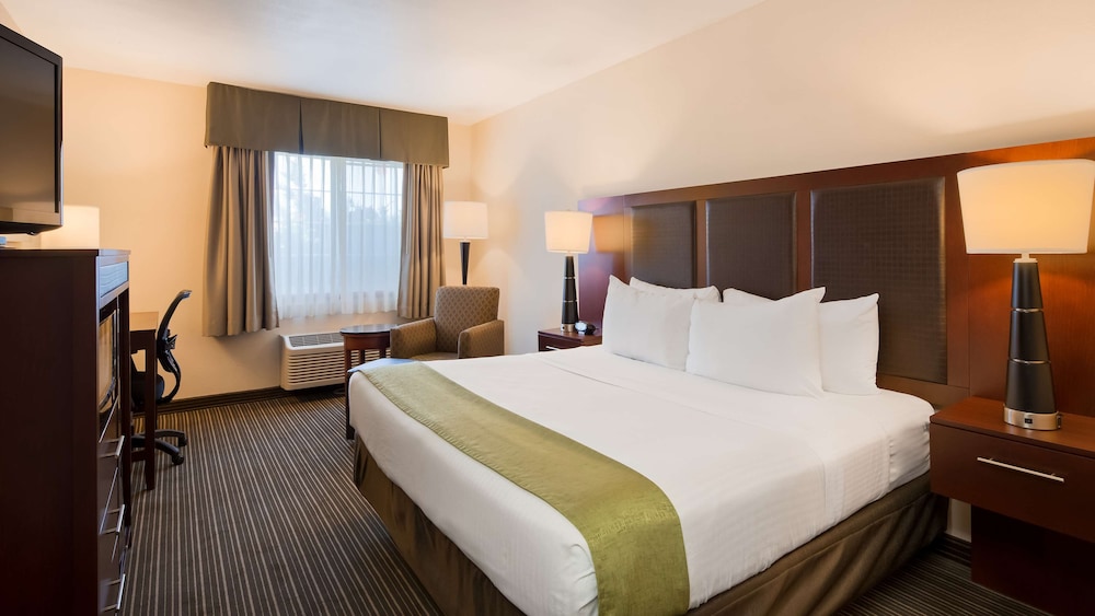 Best Western J. C. Inn - photo 8