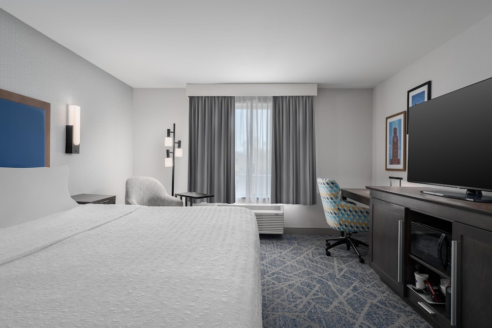 Hampton Inn Pawtucket - photo 7
