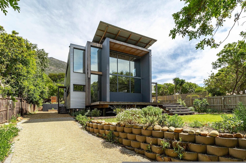 Luxury Eco Home With Garden Cottage Houtbay