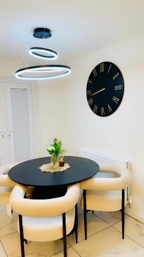 Mo Apartment — 4-Star Luxury Hotel in Accrington, United Kingdom