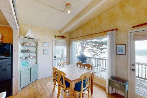 Oceanfront Dream - carbon neutral hotel in Cayucos