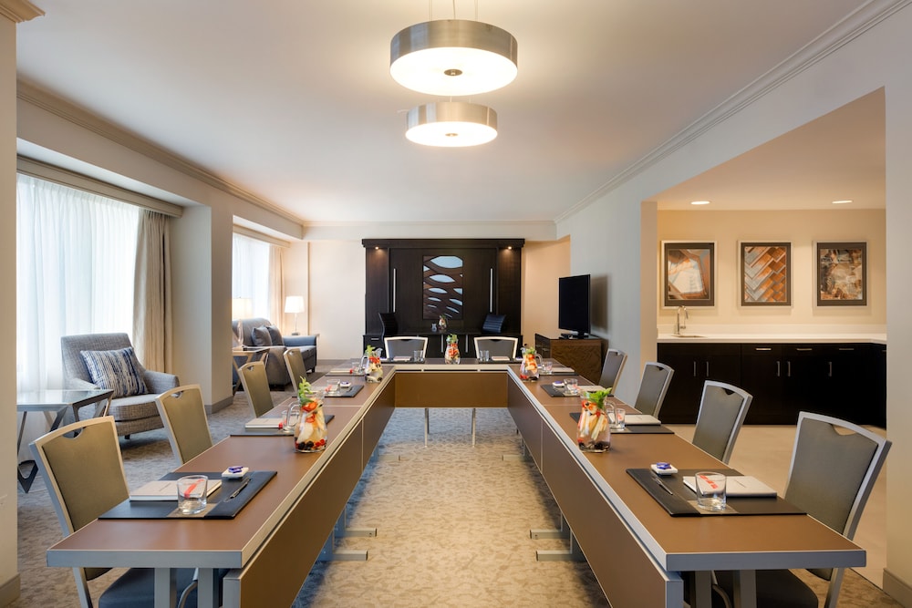 Swissotel Chicago - photo 85