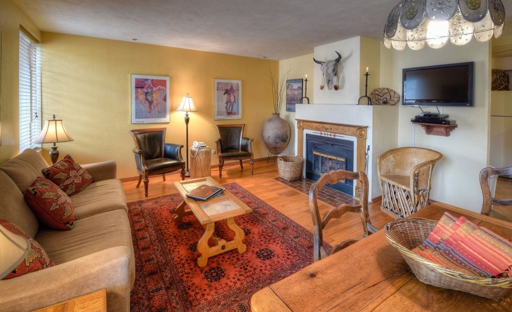 Otra Vez En Santa Fe in Santa Fe, United States