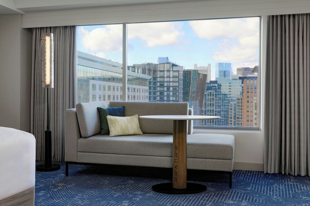 Renaissance Boston Seaport District - photo 18