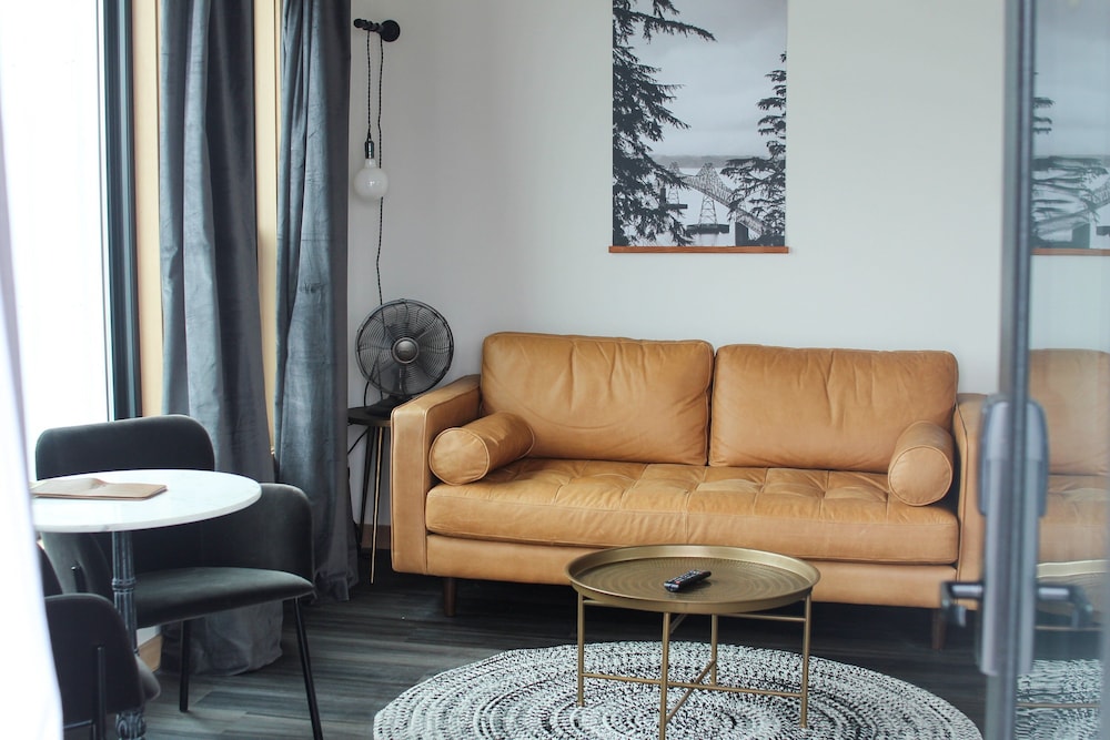 Bowline Hotel - photo 44