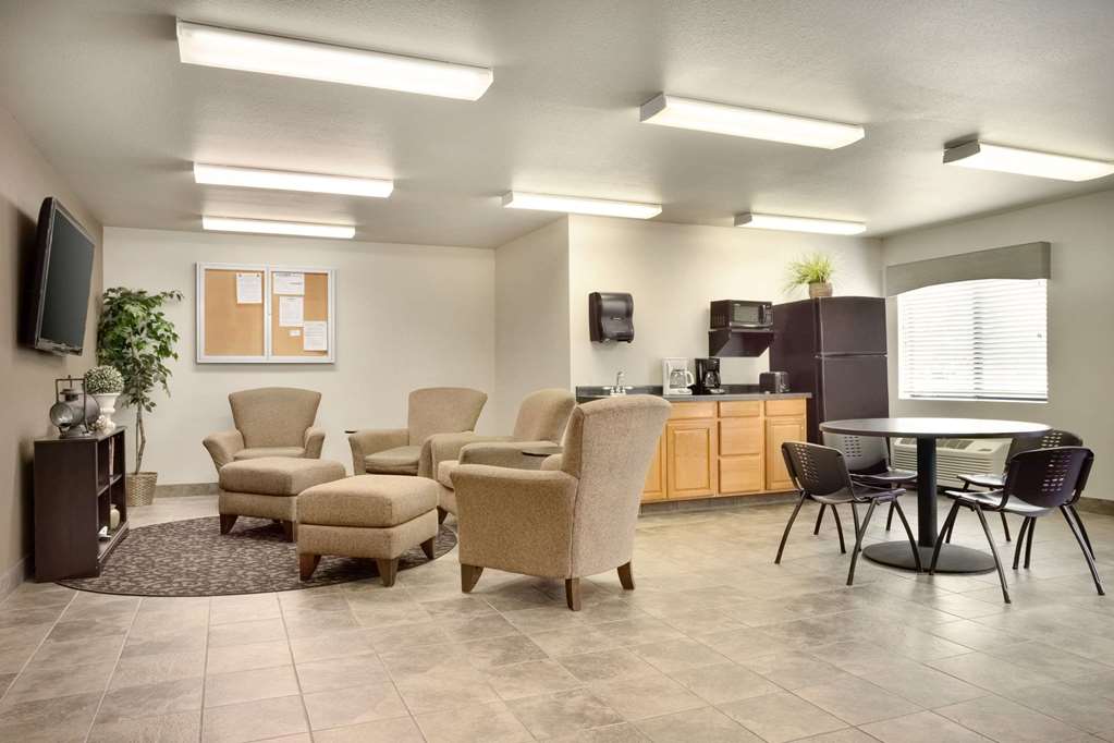 Travelodge by Wyndham Cheyenne - photo 15