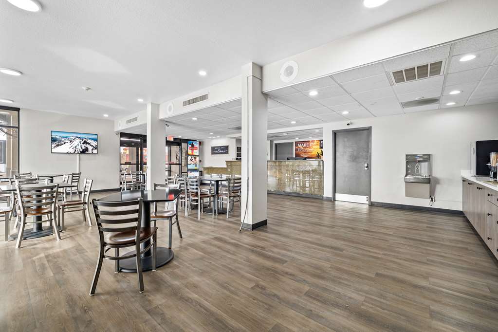 Red Lion Inn & Suites Deschutes River Bend - photo 29