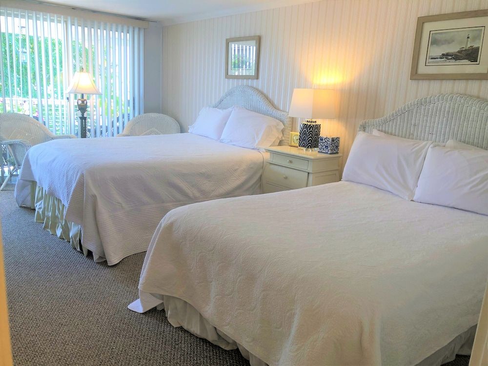 Harbour Towne Inn on the Waterfront - photo 17