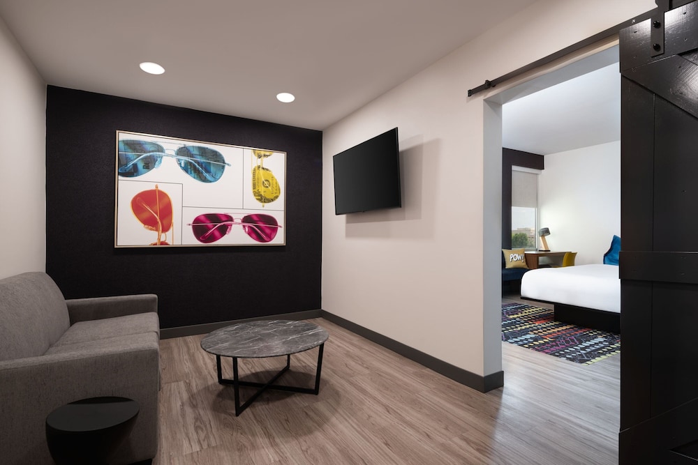 Aloft Beachwood - photo 8