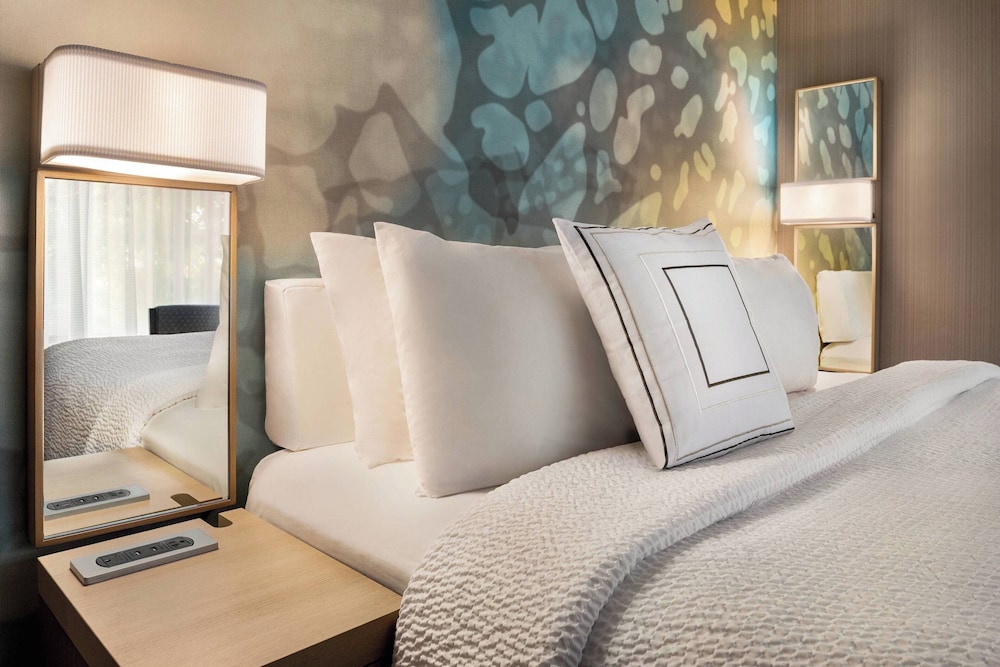 Courtyard by Marriott Dayton North - photo 9