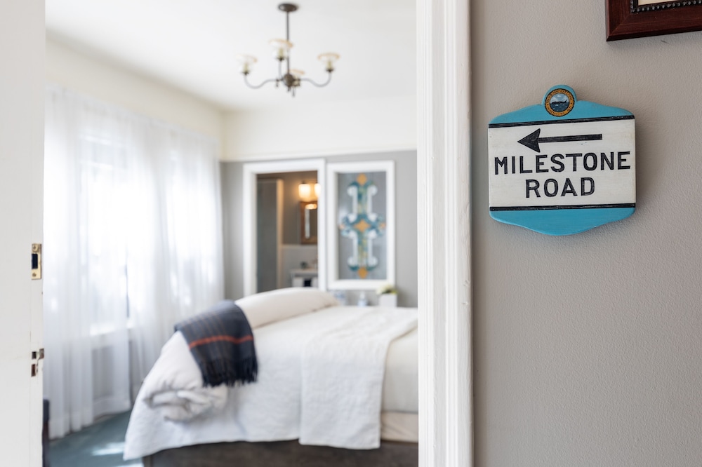 Nantucket Whale Inn - photo 19