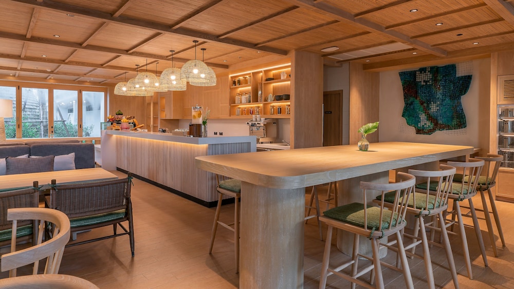 מזון ומשקאות