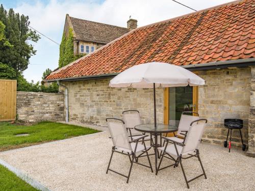 The Ash Arnolds Hill in Wingfield, United Kingdom