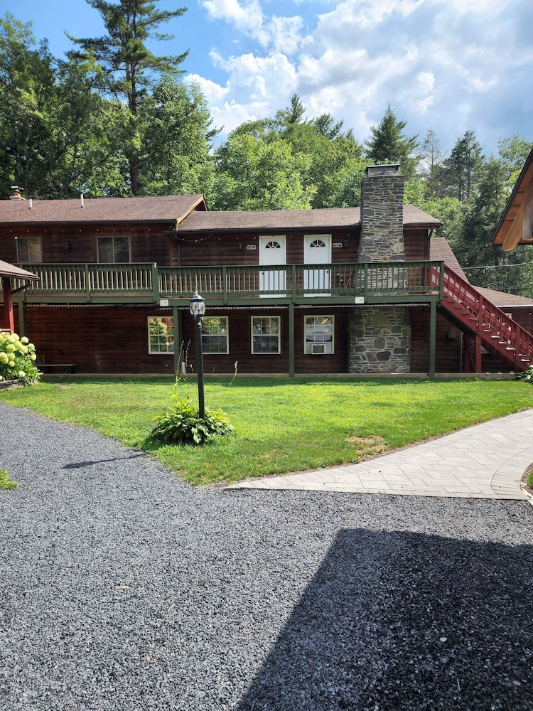 Magnolia Streamside Resort - photo 27