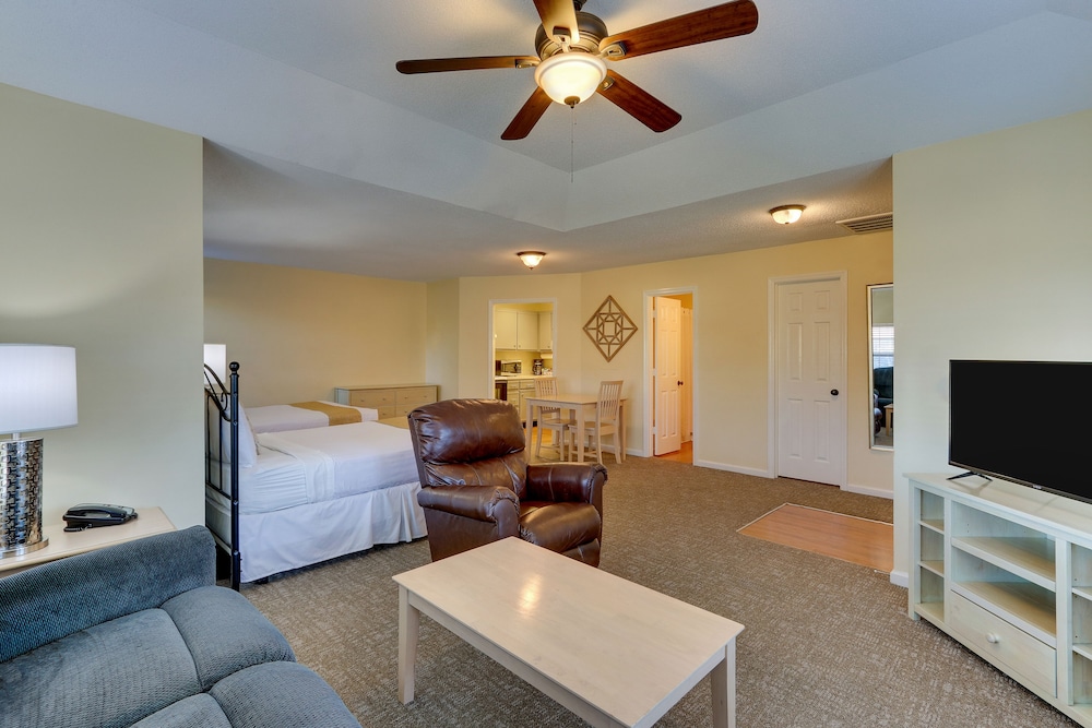 Mariners Suites - photo 9