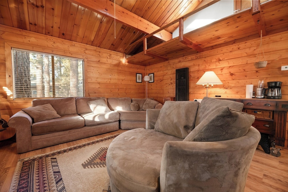 Charming Mountain Getaway — Big Bear Lake — photo 5