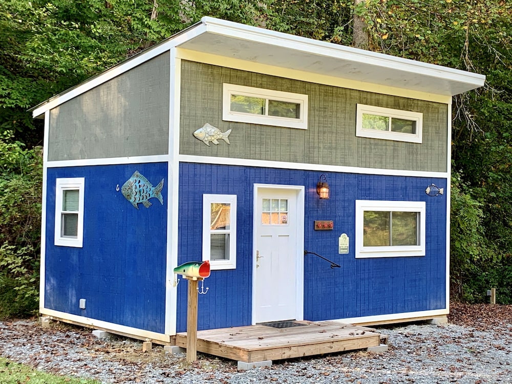 Gorgeous Stays — Bryson City — photo 3