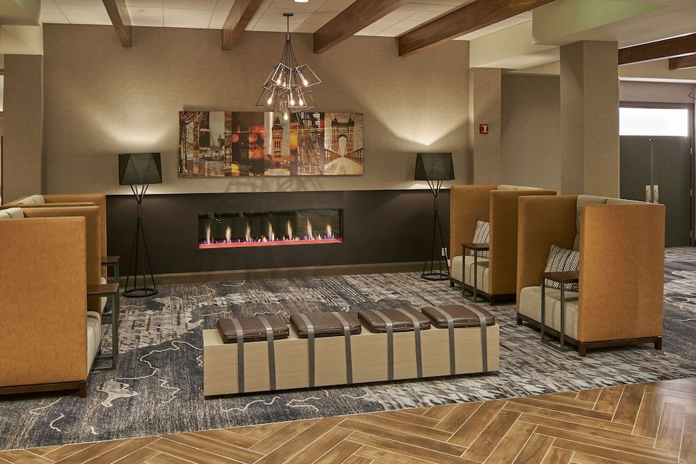 Hilton Cincinnati Airport — Florence