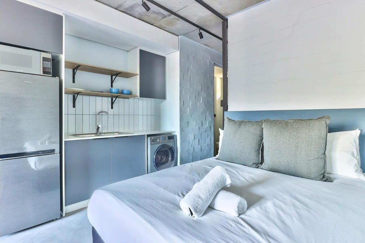 Cozy Couples Oasis Apartment