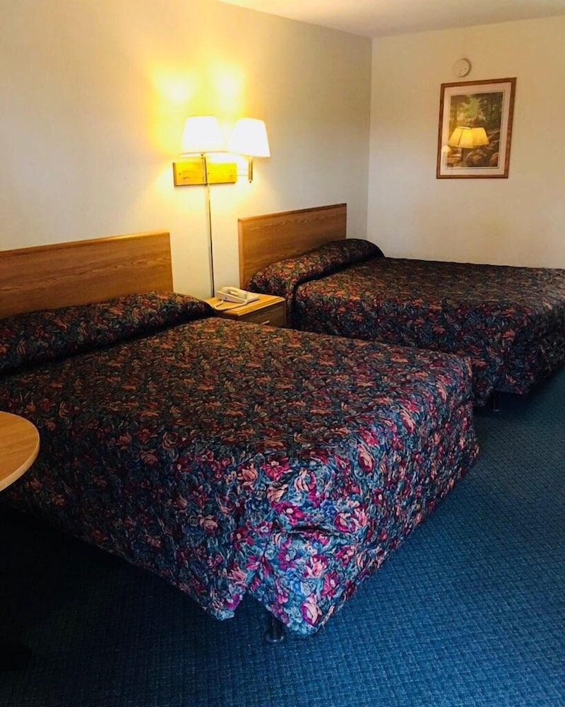 Rest Inn Motel - photo 10