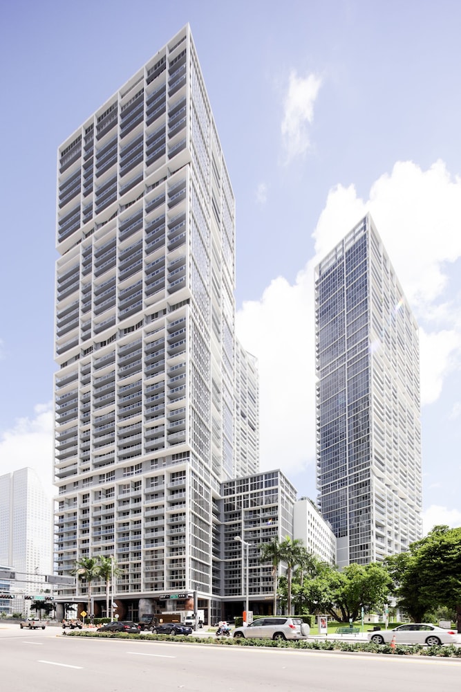 Icon Brickell Downtown W Miami Suites - photo 22