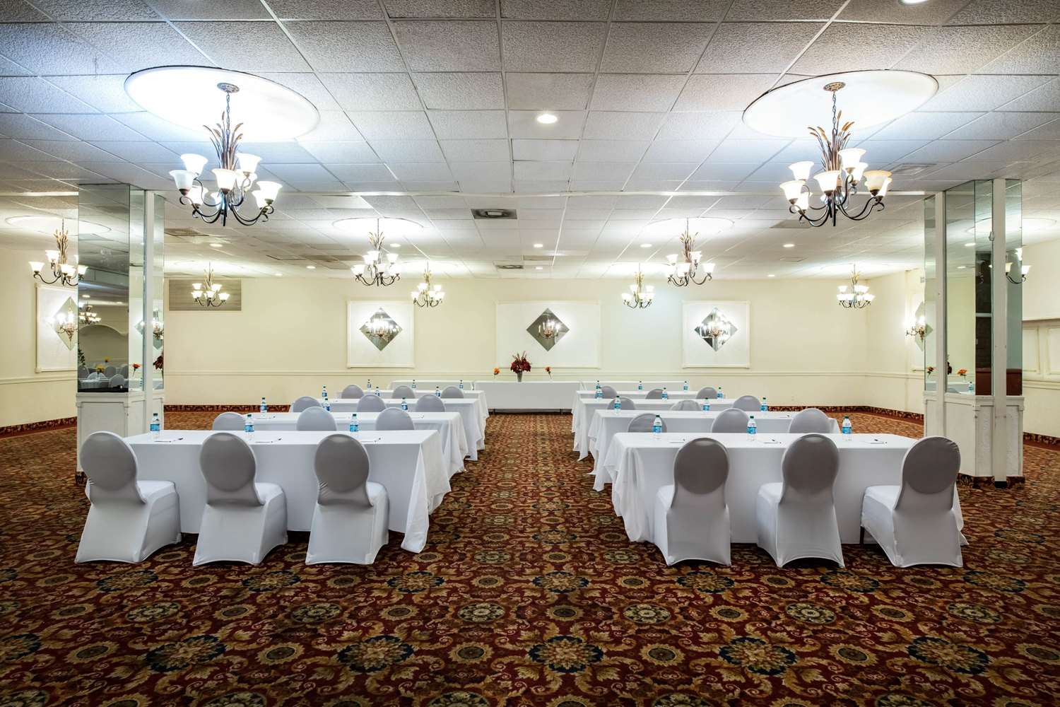 APM Inn and Suites - photo 18