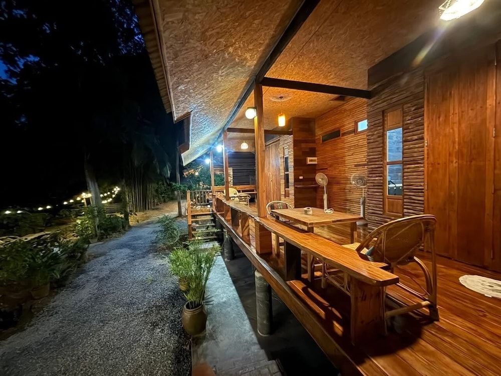 Cocoa Home 20468313 — Nuea Khlong