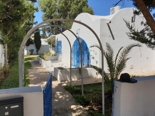 Chelly Bungalow en bord de mer — 4-Star Luxury Hotel in Nabeul, Tunisia