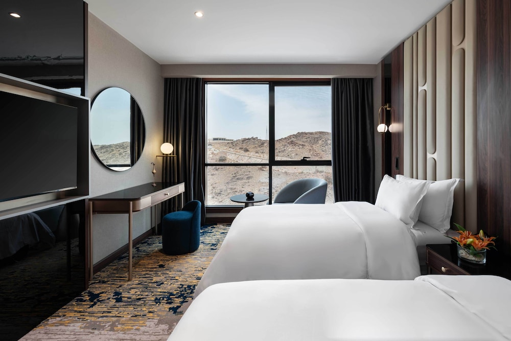 Warwick Taif Hotel — 4-Star Luxury Hotel in Ta'if, Saudi Arabia