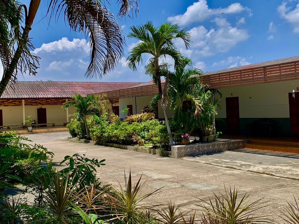 Baan Kenpoo Resort - last minute hotel in Phetchaburi