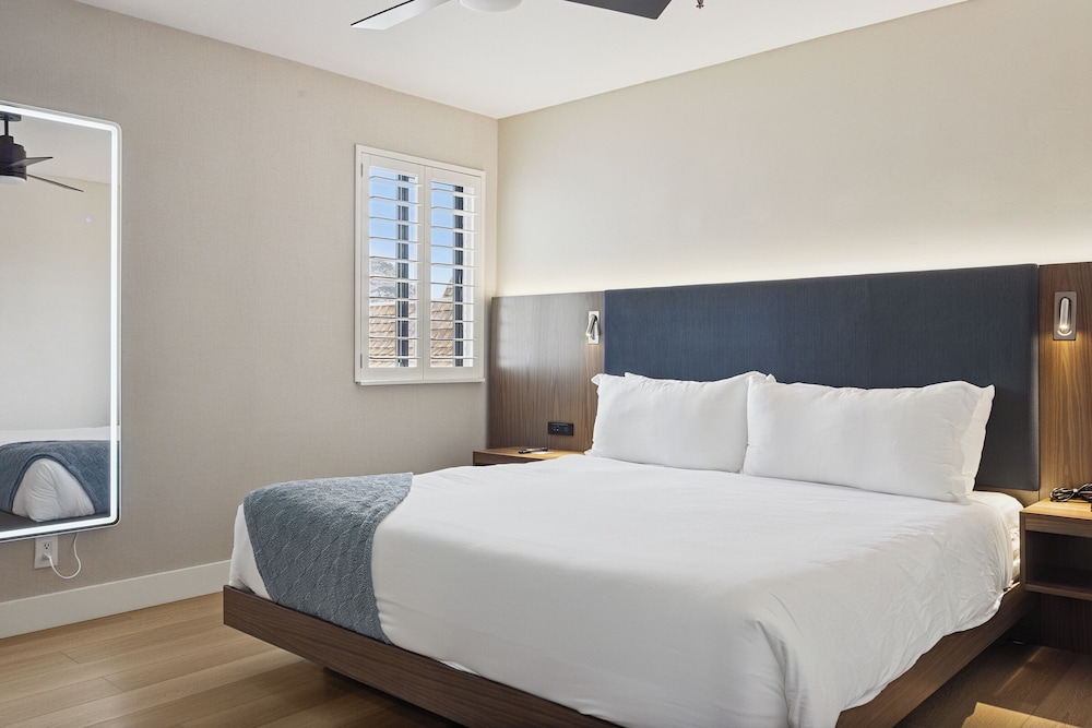 456 Embarcadero Inn & Suites - photo 26