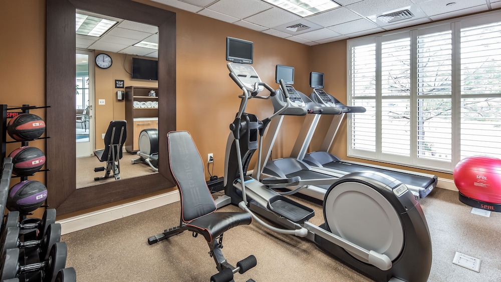 Hilton Garden Inn Denver Airport - photo 32
