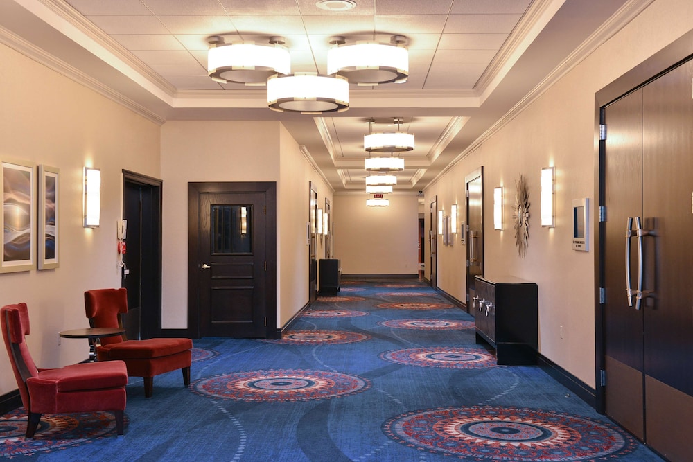 Hotel Belvoir Springfield - photo 32