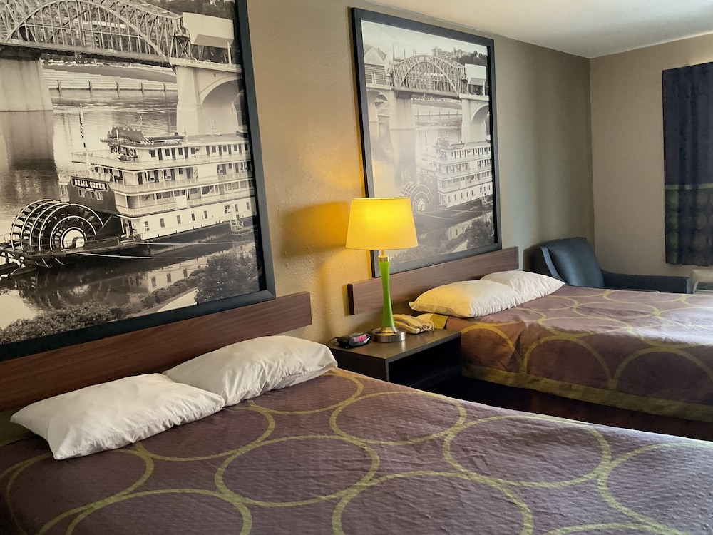 Super 8 by Wyndham Chattanooga East Ridge - photo 23