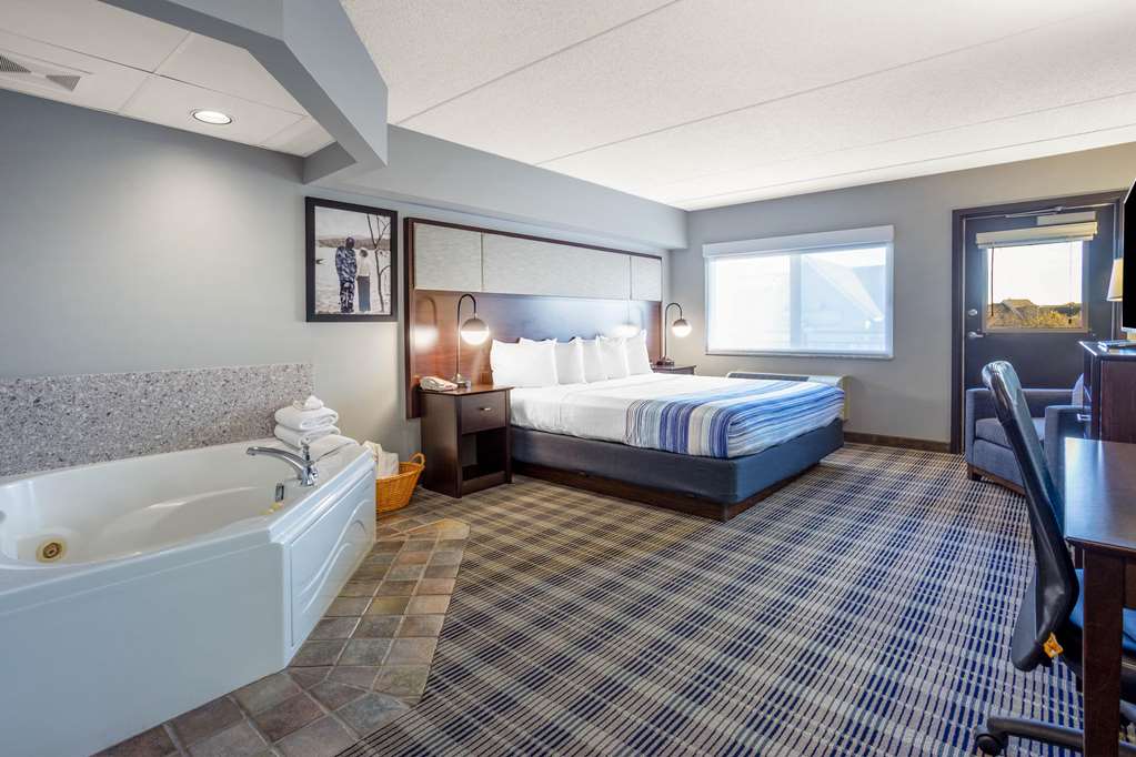 AmericInn by Wyndham Madison South - photo 23