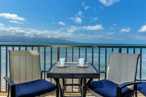 Kanai A Nalu 302 — 4-Star Luxury Hotel in Wailuku, United States