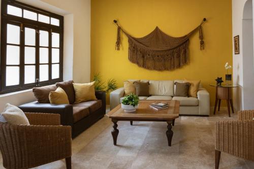 Casa Ubicada en el corazon de Merida AC y piscina — 4-Star Luxury Hotel in Merida, Mexico