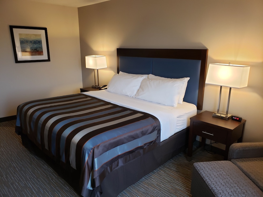 Wingate by Wyndham Christiansburg - photo 12