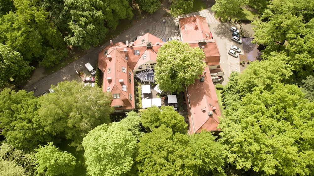 Park Hotel - carbon neutral hotel in Szczecin