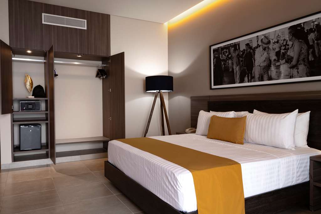 Guest room