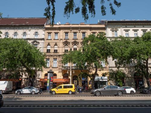 Standard Gallery — 4-Star Luxury Hotel in Budapest, Hungary