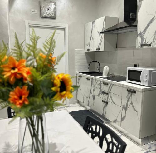 Naomi Luxury Home — 4-Star Luxury Hotel in Catania, Italy