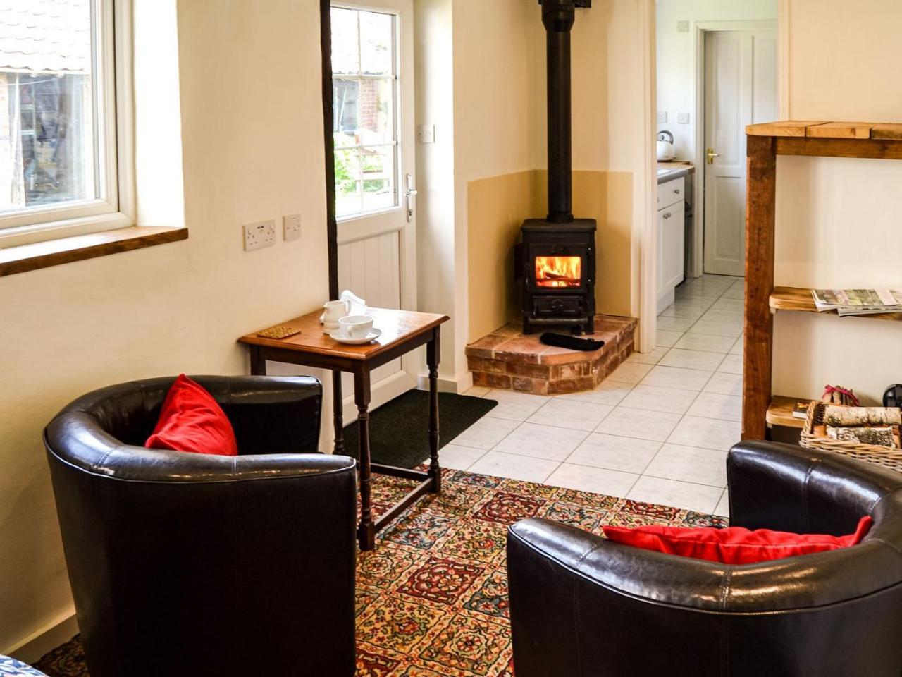 The Bothy — Thetford — photo 2