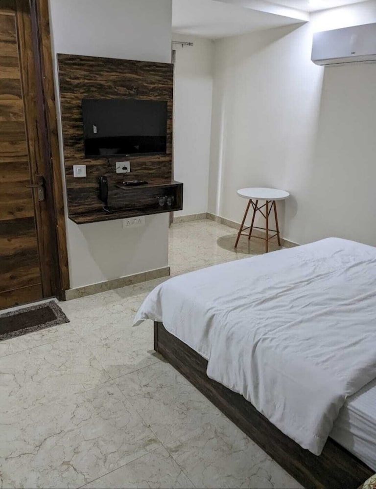 Amrit Residency