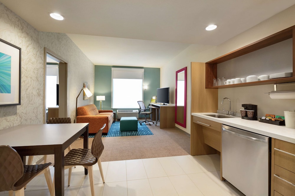Home2 Suites by Hilton Frederick - photo 25