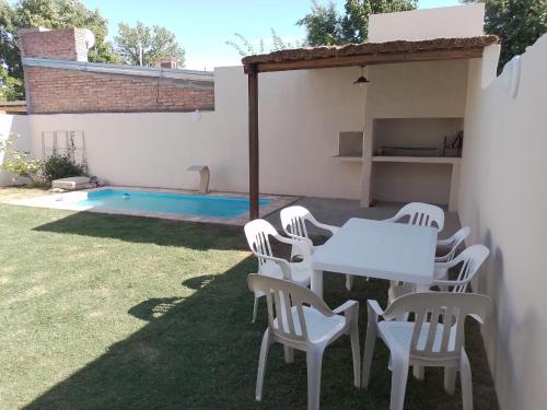Alojamiento con pileta Mesas in San Rafael, Argentina