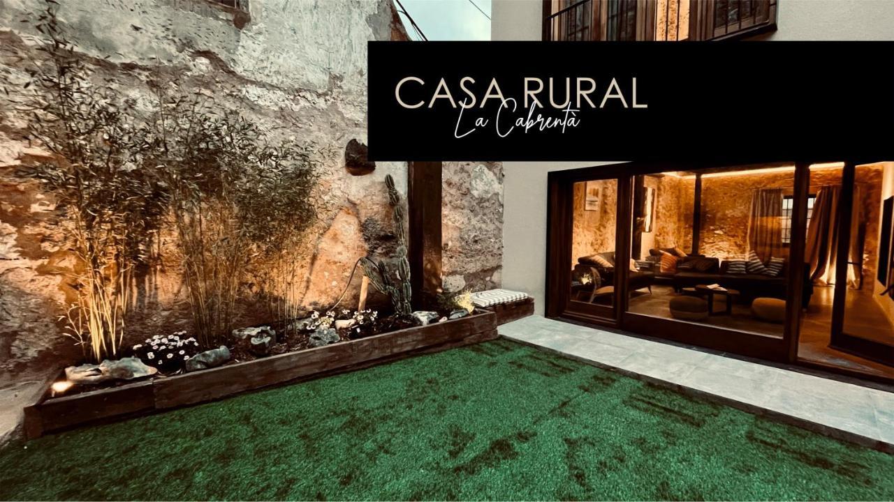Casa Rural la Cabrenta — 4-Star Luxury Hotel in Estubeny, Spain
