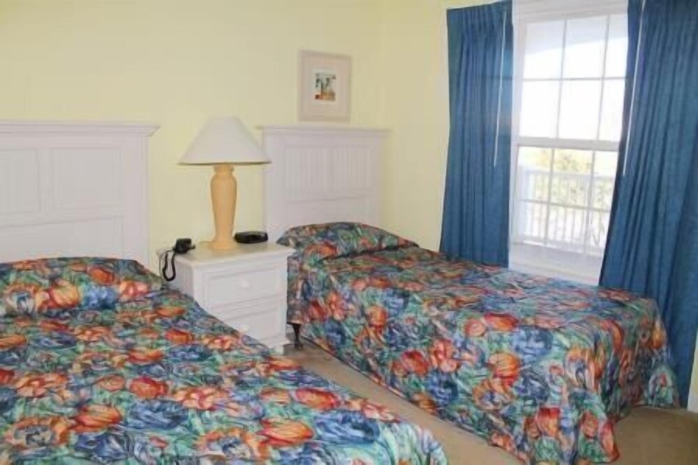 1321 The Havens - photo 4